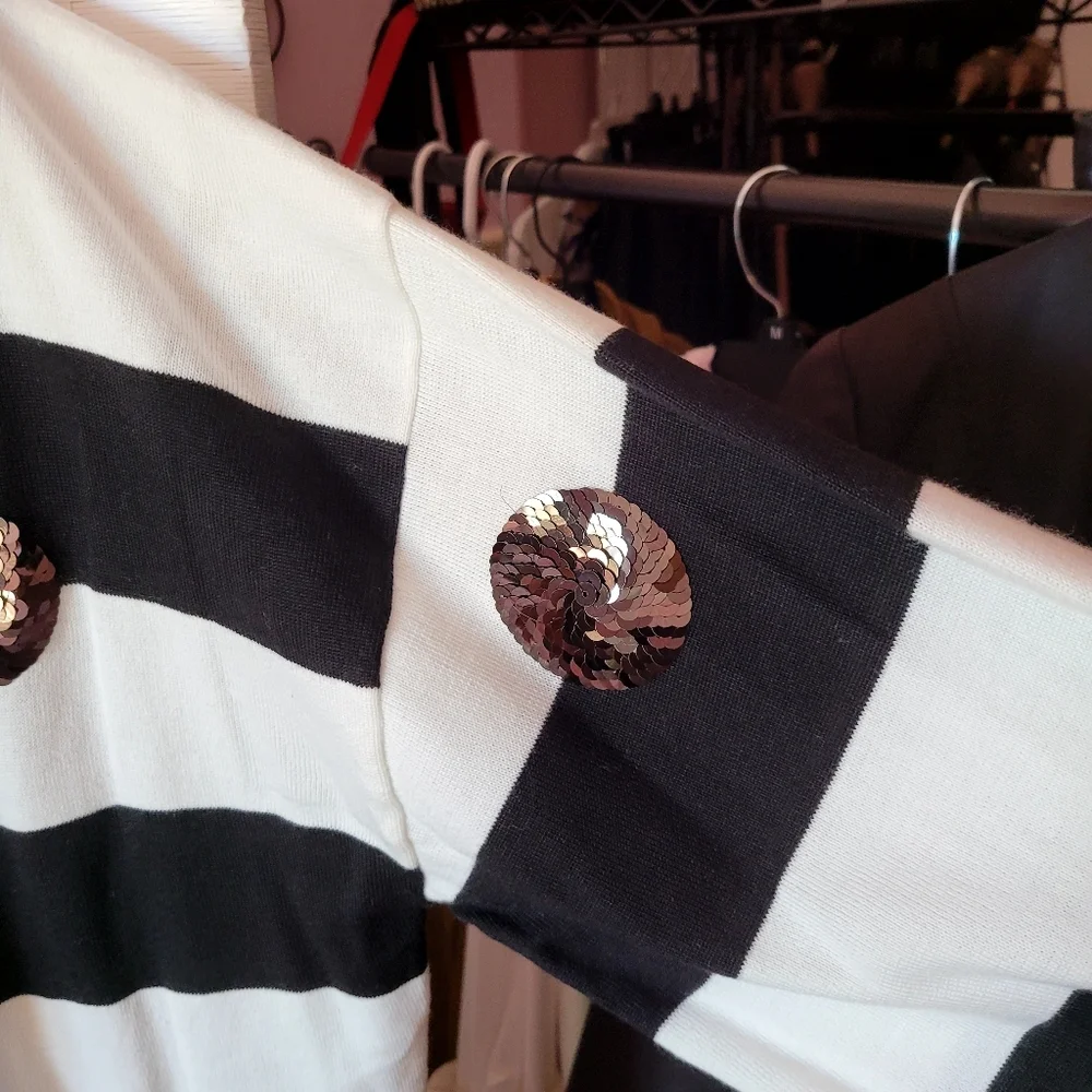 Ashley Stewart Boatneck Embellished Sweater Size 22 - Picture 3 of 8